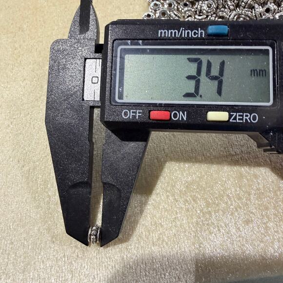 600pcs! Large Lot of Heavy Metal Silver Spacer Beads for Crafts, Jewelry - Picture 3 of 5